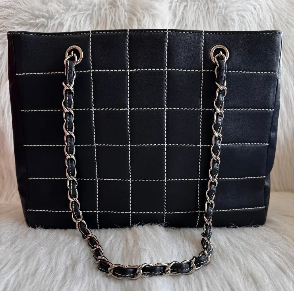 Chanel Choco Bar Wild stitch leather chain tote Navy Leather Good - Back View