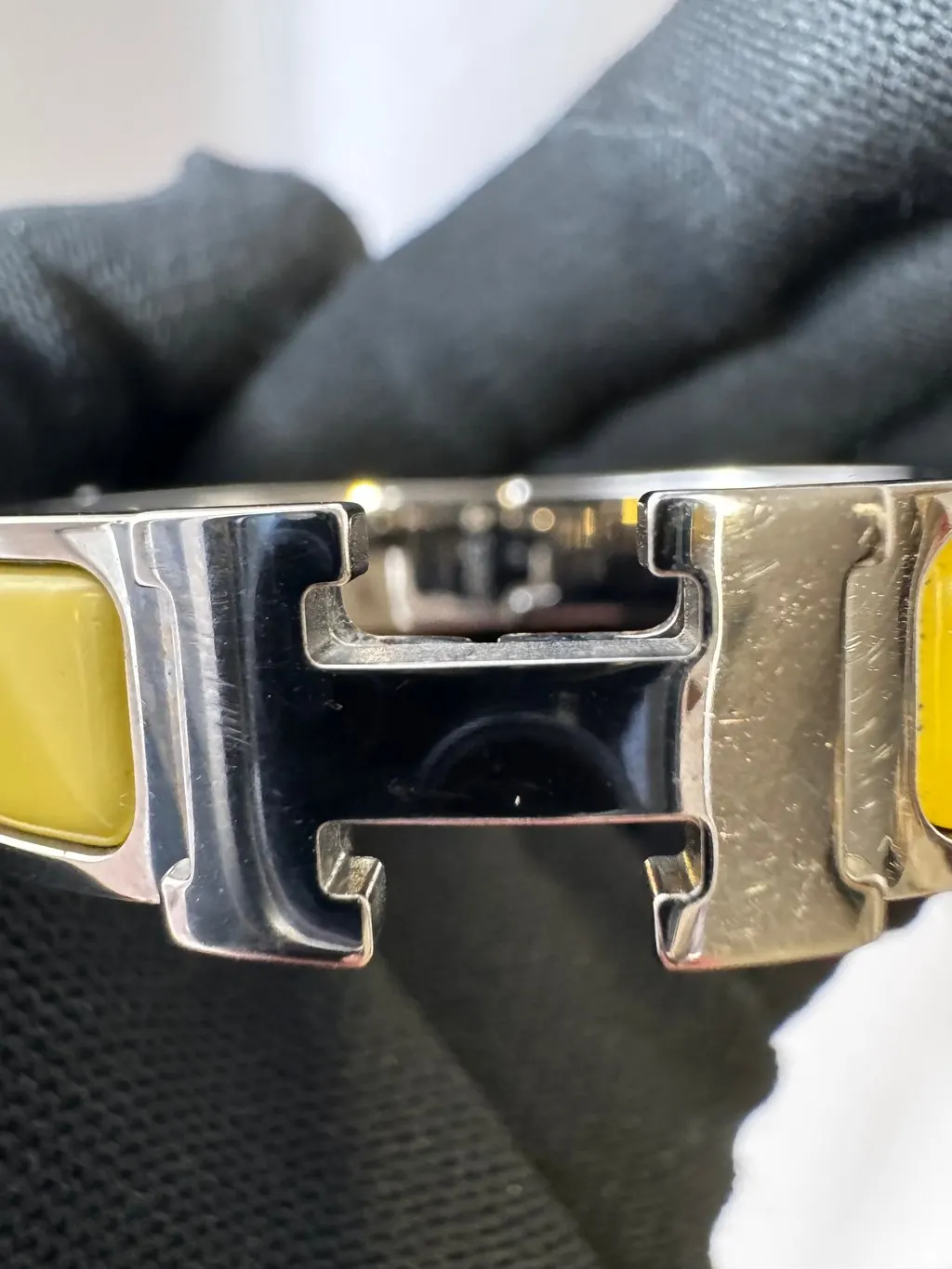 Hermès Clic Clac H Yellow Enamel Palladium Plated Narrow Bracelet PM Yellow Very good - Inside View