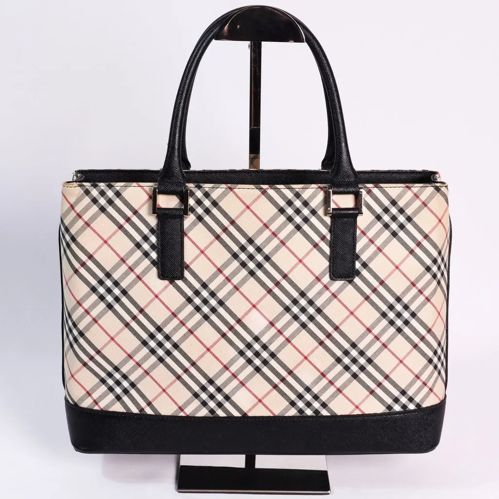 Burberry Nova Check Canvas Tote bag Silver Canvas Good - Model View
