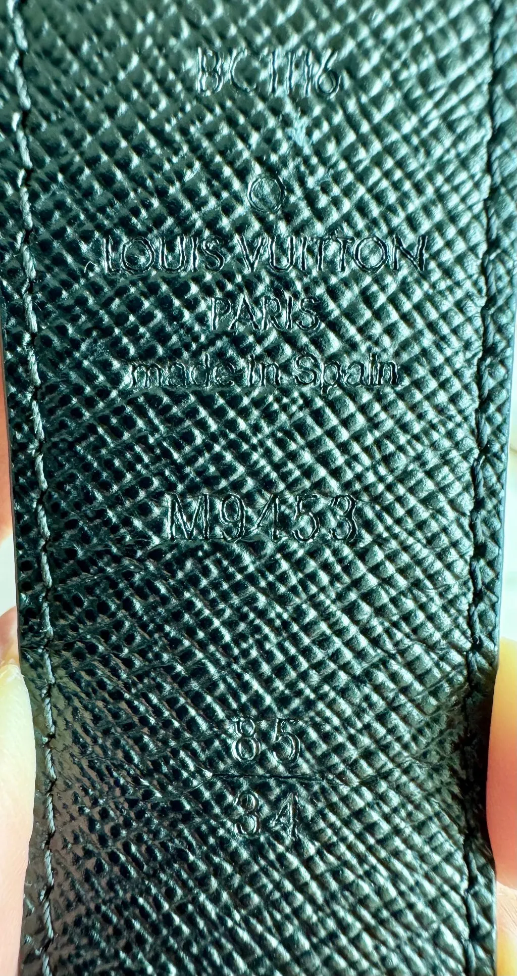 Louis Vuitton Monogram 30MM Reversible Belt Black Leather Very good - Inside View