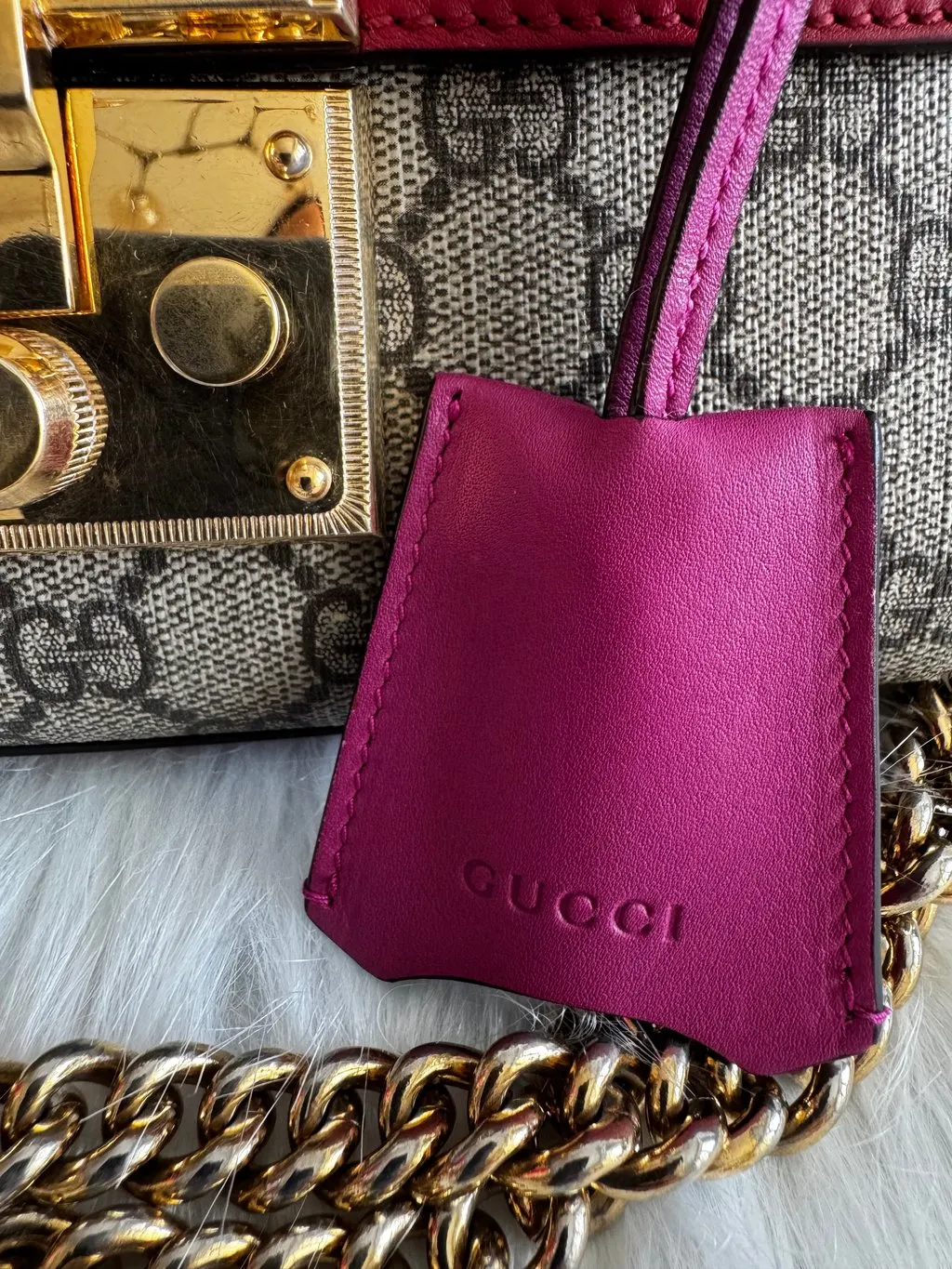 Gucci GG Supreme Padlock Chain Small Shoulder bag Beige Leather Good - Box View