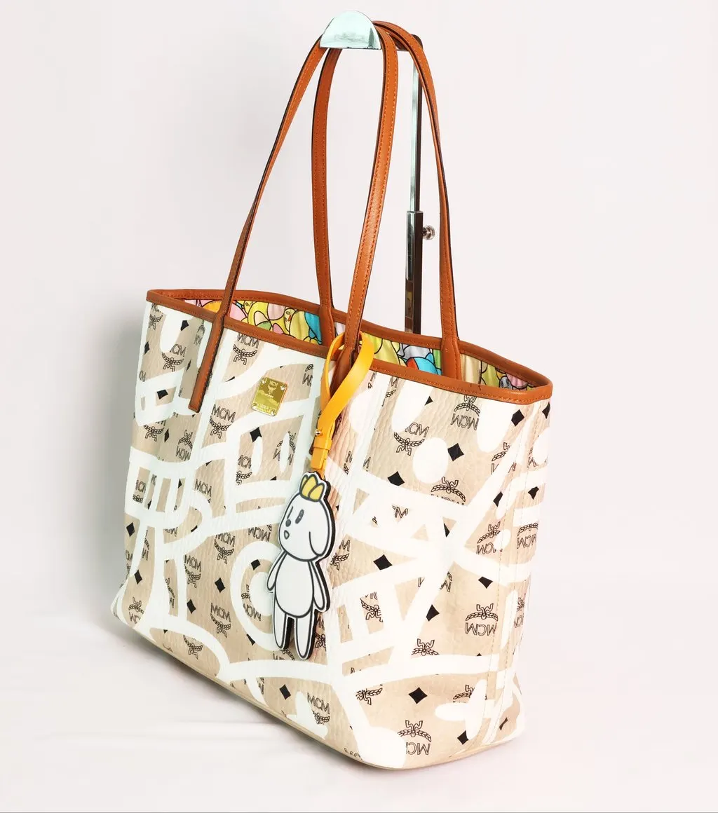 MCM Graffiti Reversible Limited Edition Tote Bag Brown Canvas Very good - Model View