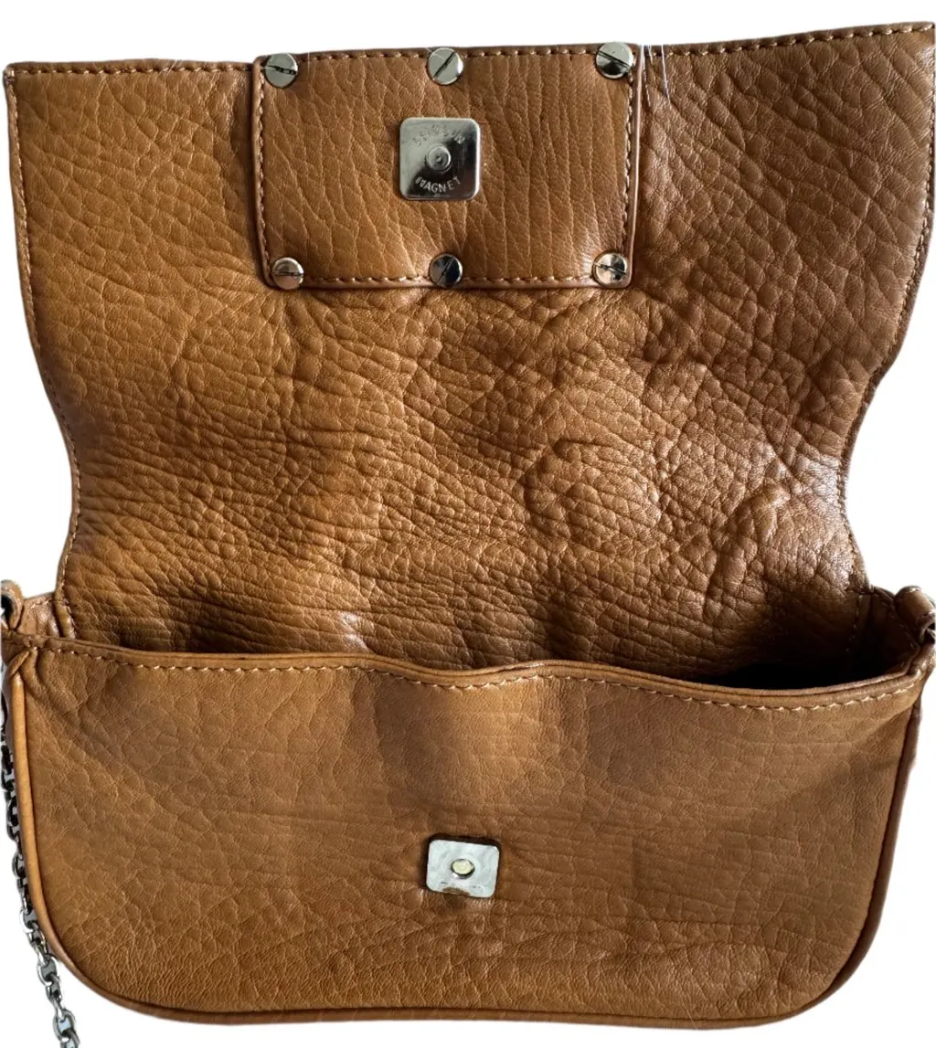 Fendi Mia Crossbody bag Brown Leather Good - Box View