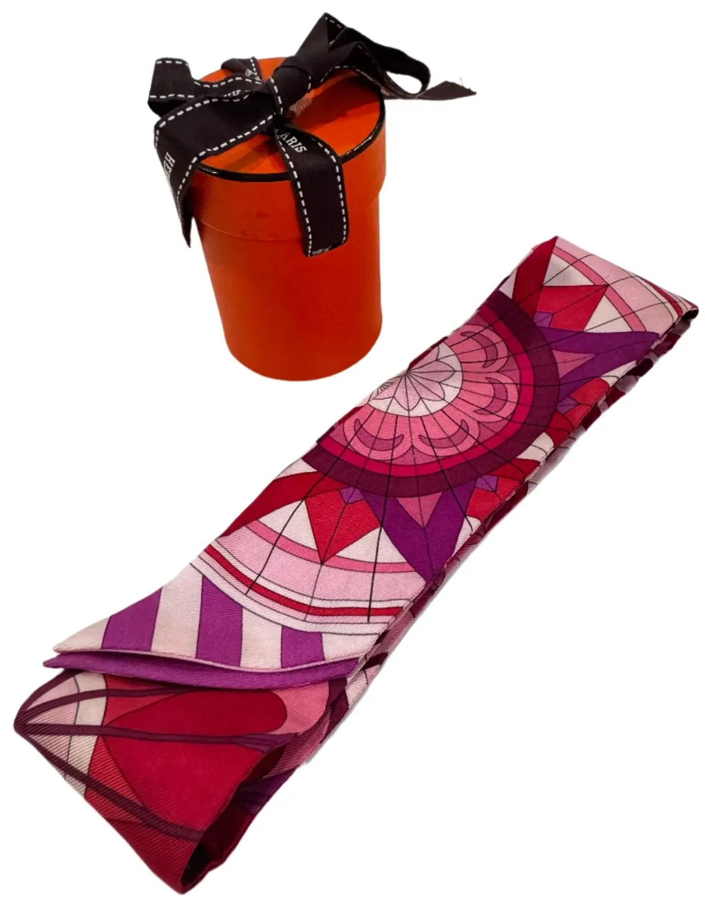 Hermès Twilly Pink & Red Red Silk Good - Model View