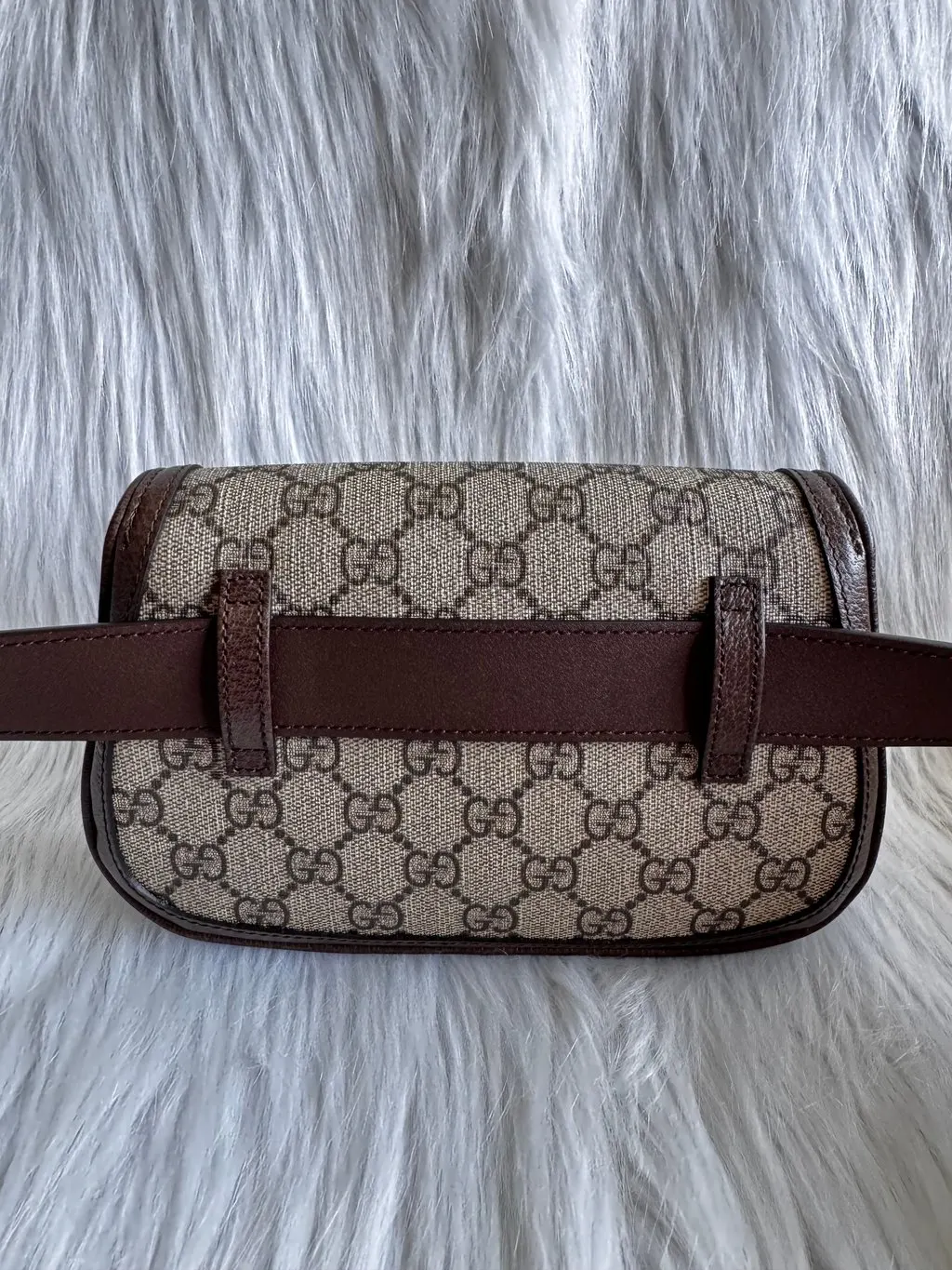 Gucci GG Supreme Blondie Belt Bag (brand new) Brown Leather Good - Model View
