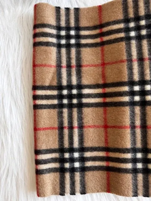 Burberry Check Brown Cashmere Fringed Muffler-01 Brown Wool Never worn - Box View