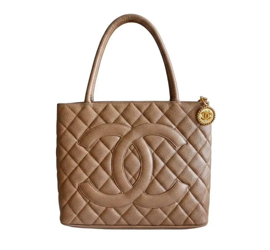 Chanel Beige Caviar Medallion Tote Beige Leather Very good - Front View