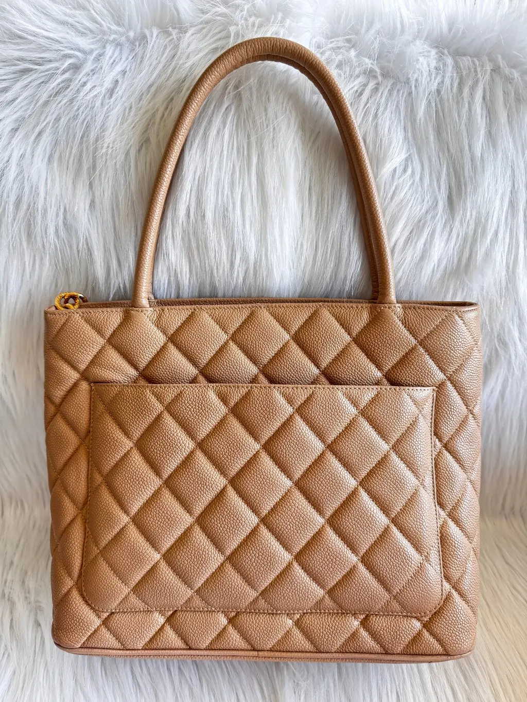 Chanel Beige Caviar Medallion Tote Beige Leather Very good - Box View