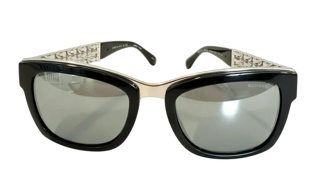 Chanel Butterfly sunglasses Black Good - Front View