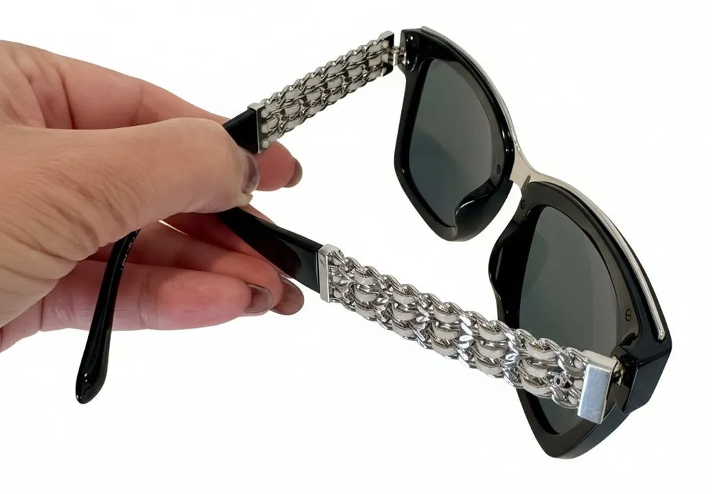 Chanel Butterfly sunglasses Black Good - Inside View