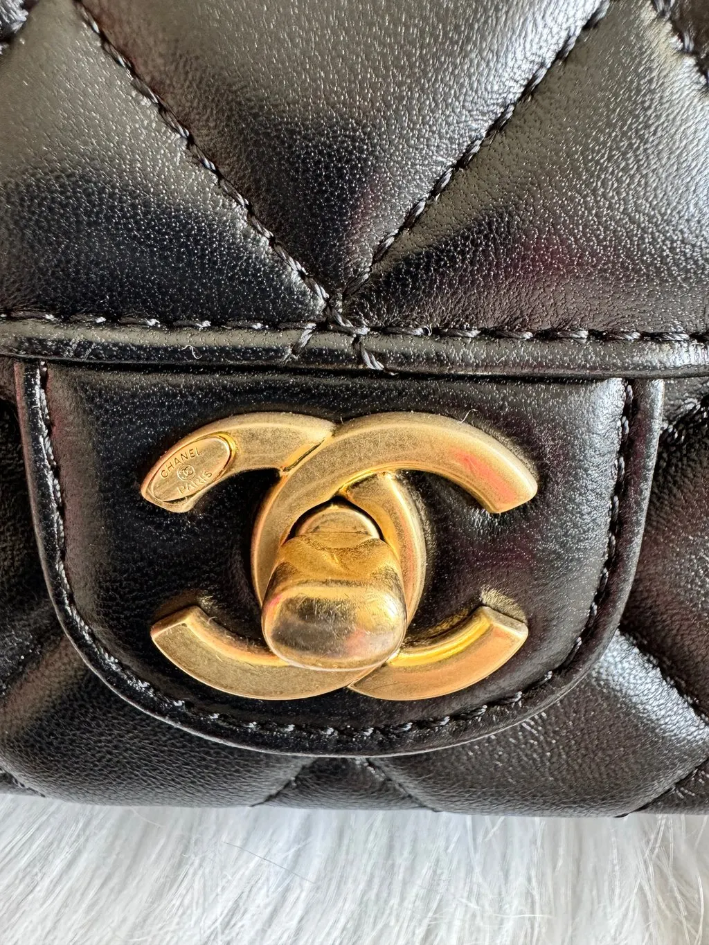 Chanel Black CC Top Handle Small Flap Chain Bag - microchipped Black Leather Very good - Inside View