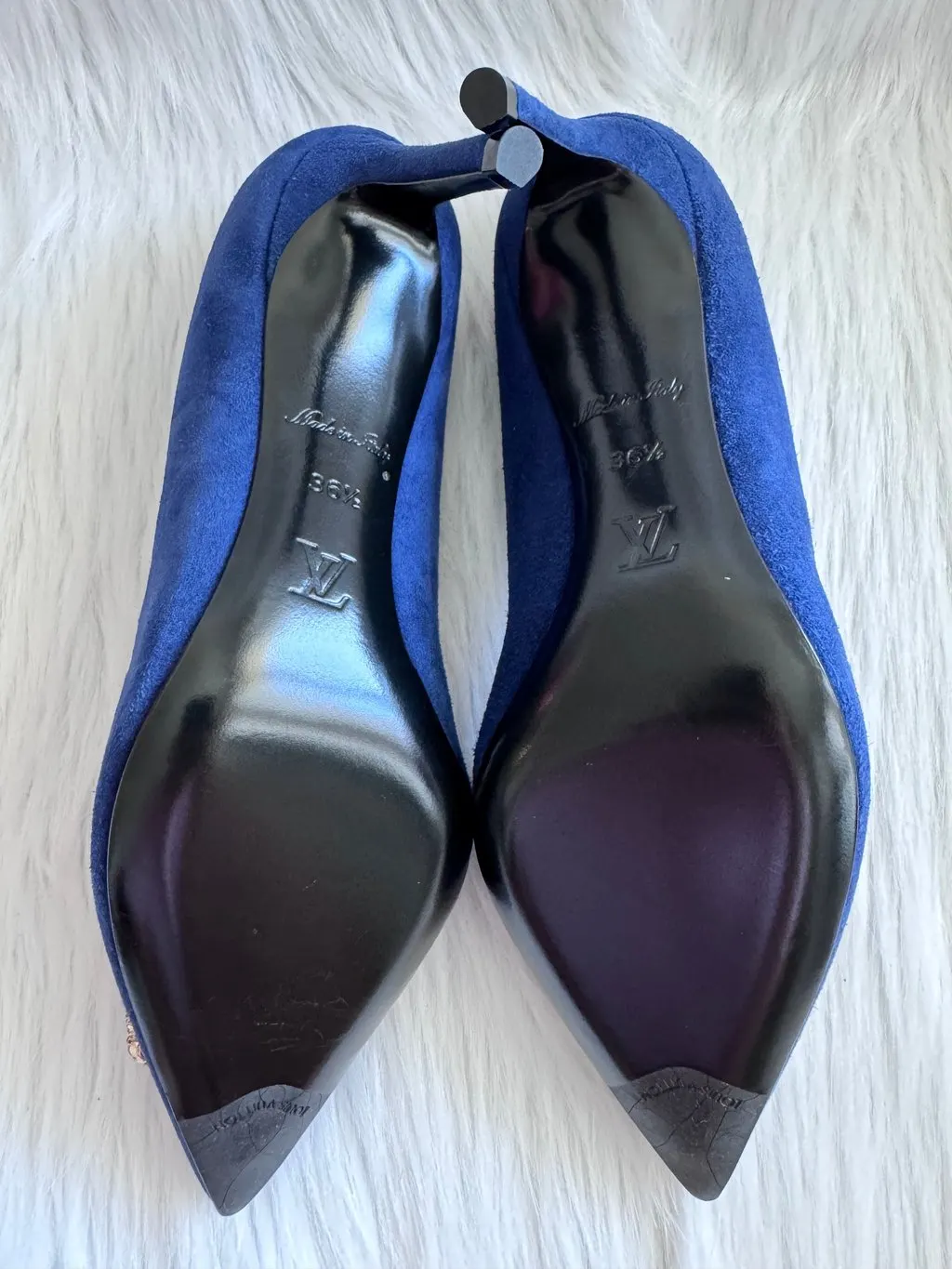 Louis Vuitton Madeleine Line Suede Blue Pump size 36.5 Blue Suede Good - Box View