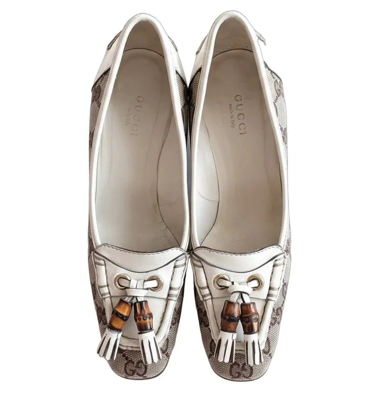 Gucci Monogram Leather Bamboo Tassel Loafer Pumps Size 36 Beige Leather Good - Front View