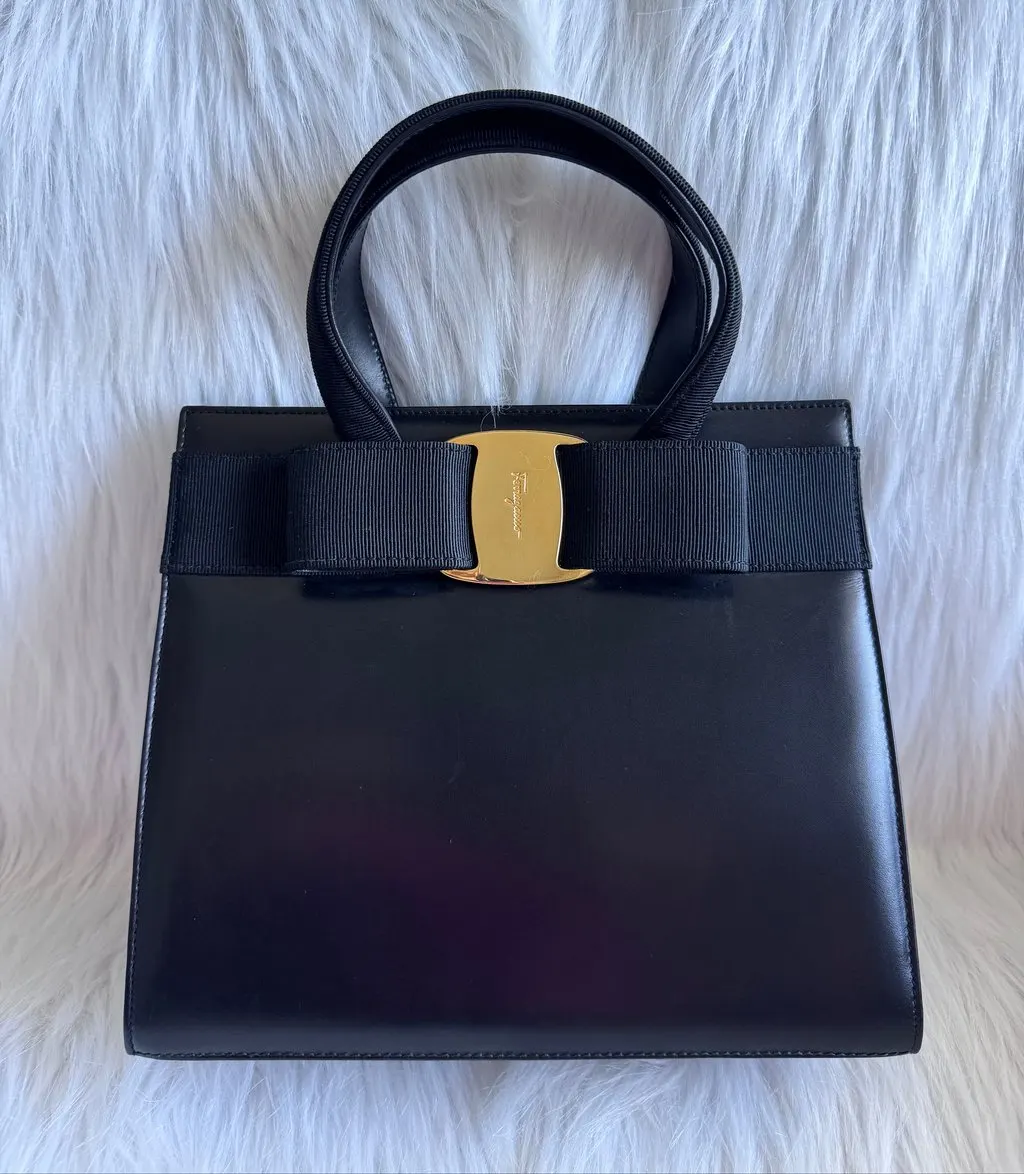 Salvatore Ferragamo Vara Leather Black Two-way Bag Black Leather Very good - Inside View