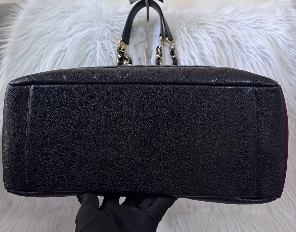 Chanel Black Caviar Grand Shopping Tote Black Leather Very good - Inside View