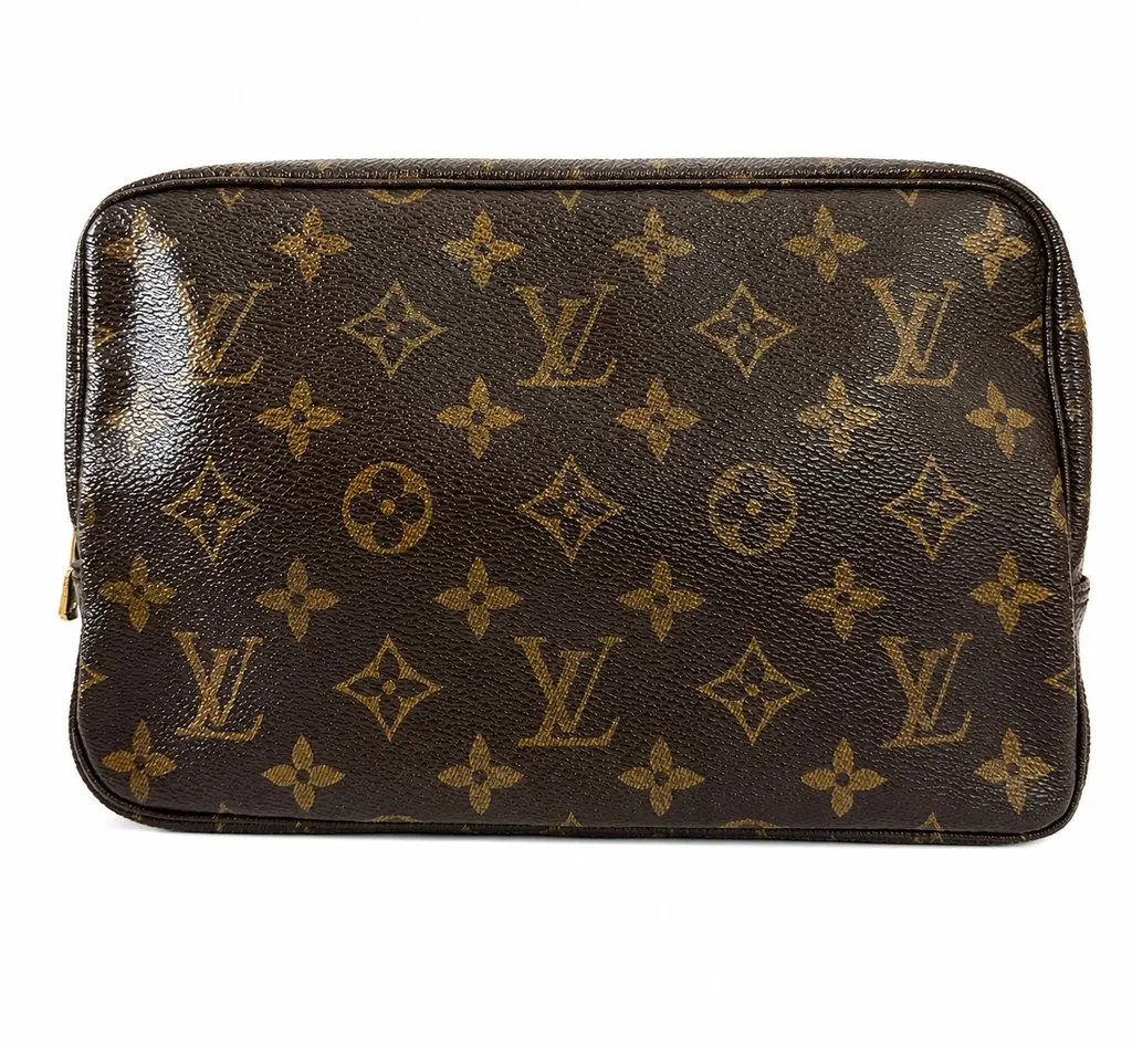 Louis Vuitton Monogram Toiletry Pouch size 23 Beige Canvas Very good - Back View