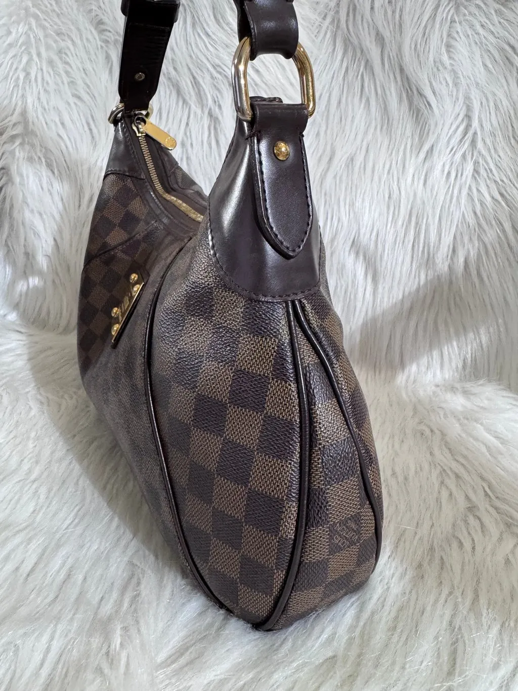 Louis Vuitton Damier Ebene Thames GM Shoulder Bag Gold Canvas Good - Box View
