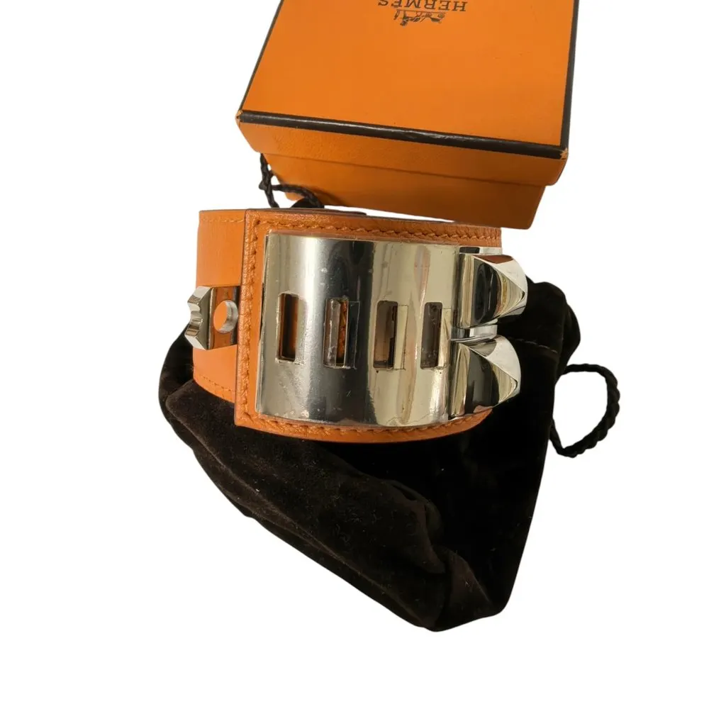 Hermès Collier de Chien Orange Leather Very good - Model View
