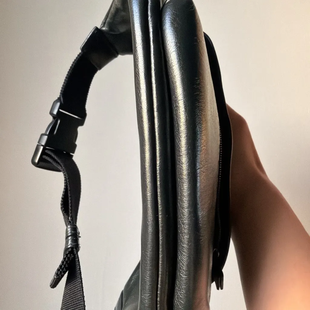 Balenciaga Belt bag Black Very good - Inside View