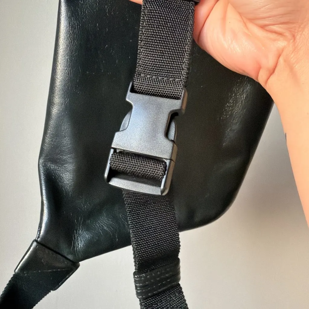 Balenciaga Belt bag Black Very good - Box View
