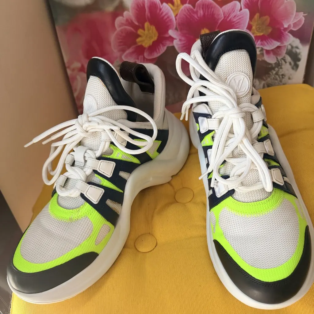 Louis Vuitton Archlight Sneakers Size 39 MultiColor Leather Good - Back View