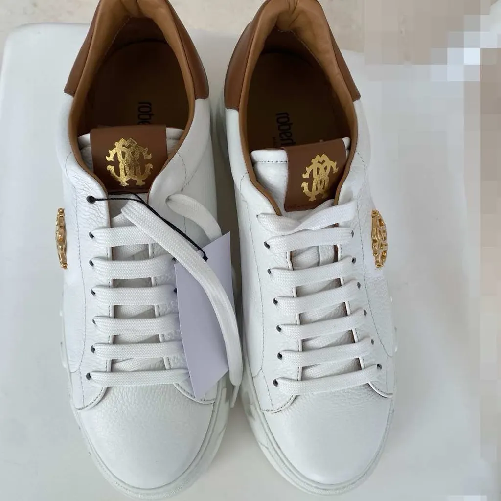 Roberto Cavalli Sneakers White Leather Never worn, with tag - Inside View