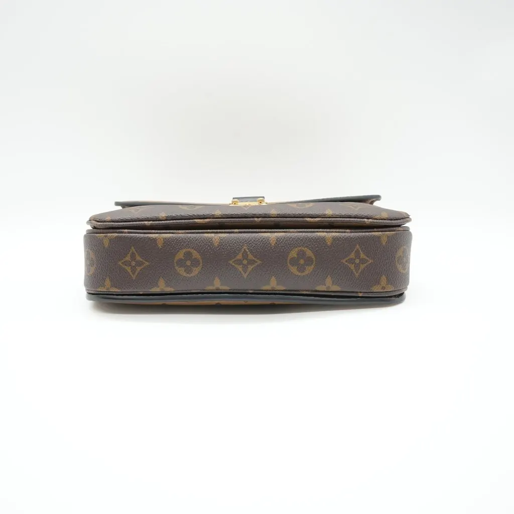 Louis Vuitton Pochette Metis Monogram Reverse Brown Canvas Very good - Inside View