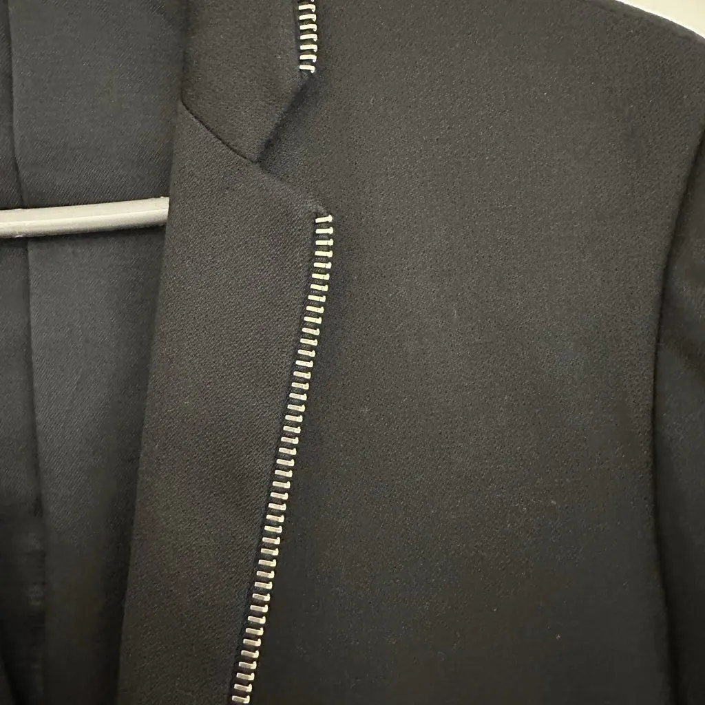 Emporio Armani Virgin Wool Zip-Trim Jacket – Made in Italy Black Wool Very good - Box View