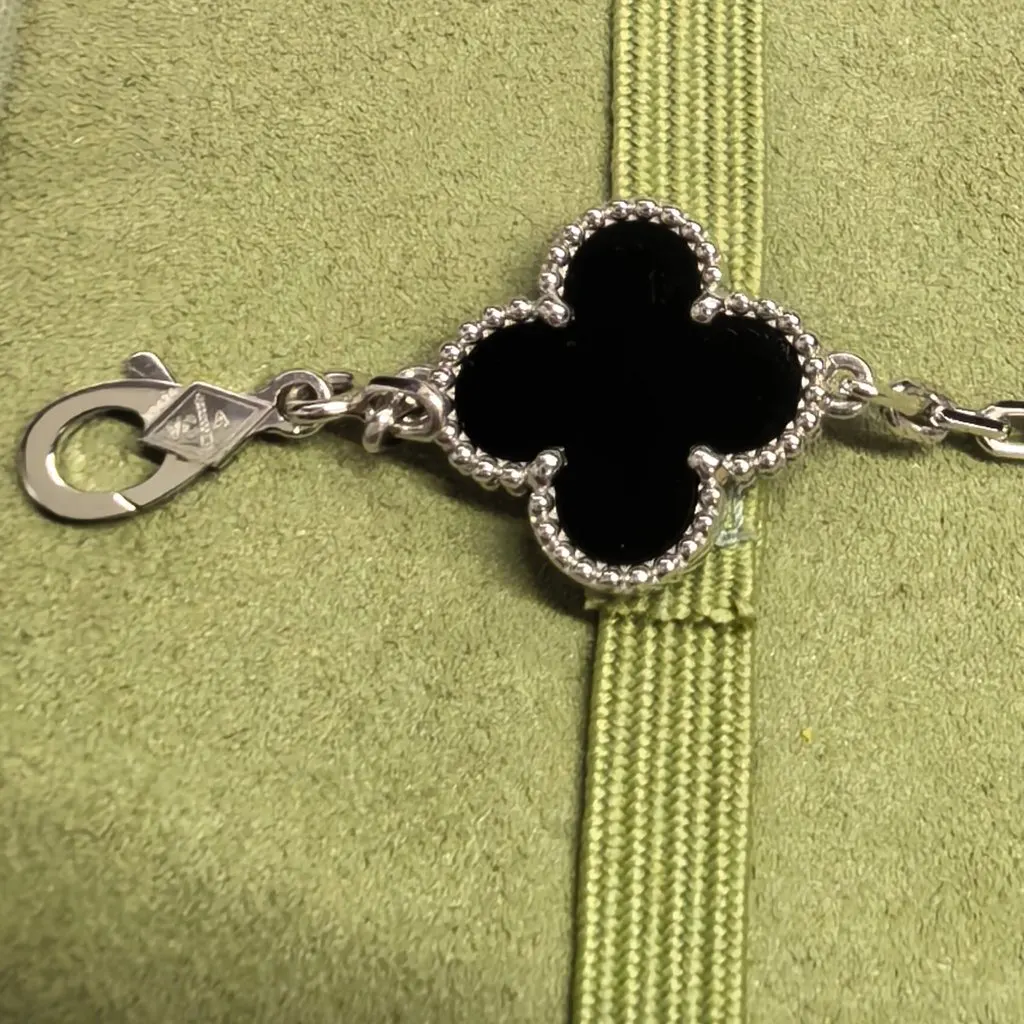 Van Cleef & Arpels Onyx Vintage Bracelet Black Diamond Very good - Back View