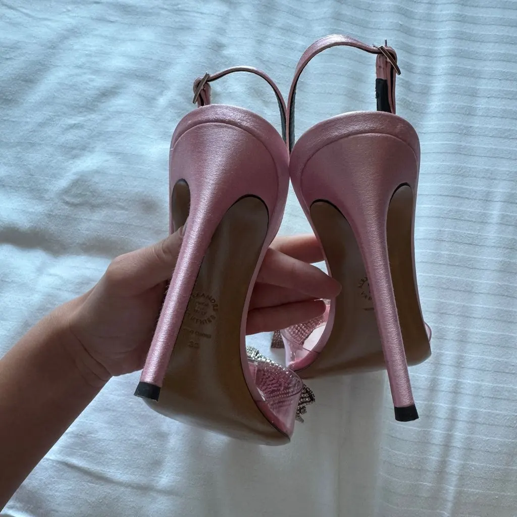 Alexandre Vauthier Crystal Bow Satin Slingback Heels Pink Satin Never worn - Inside View