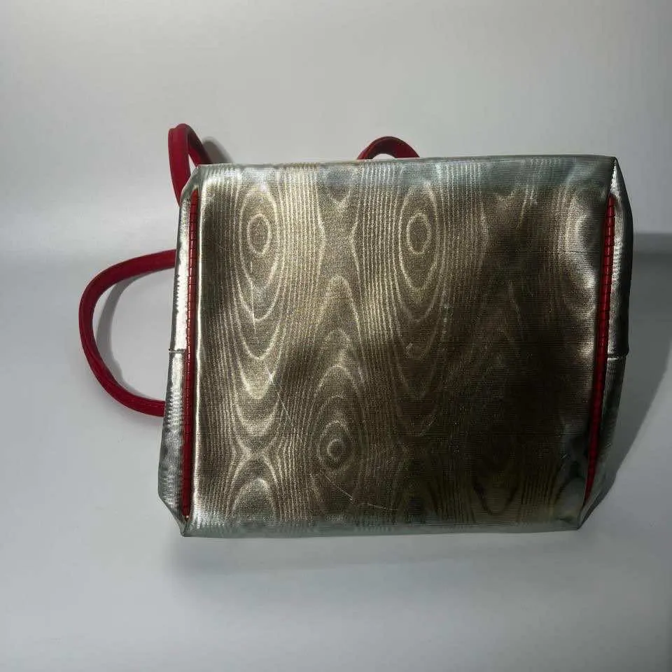 Loewe Anagram Tote Silver Very good - Model View