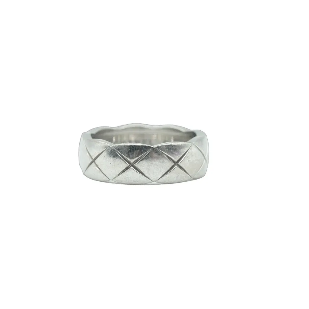Chanel Coco Crush White White Gold Good - Front View