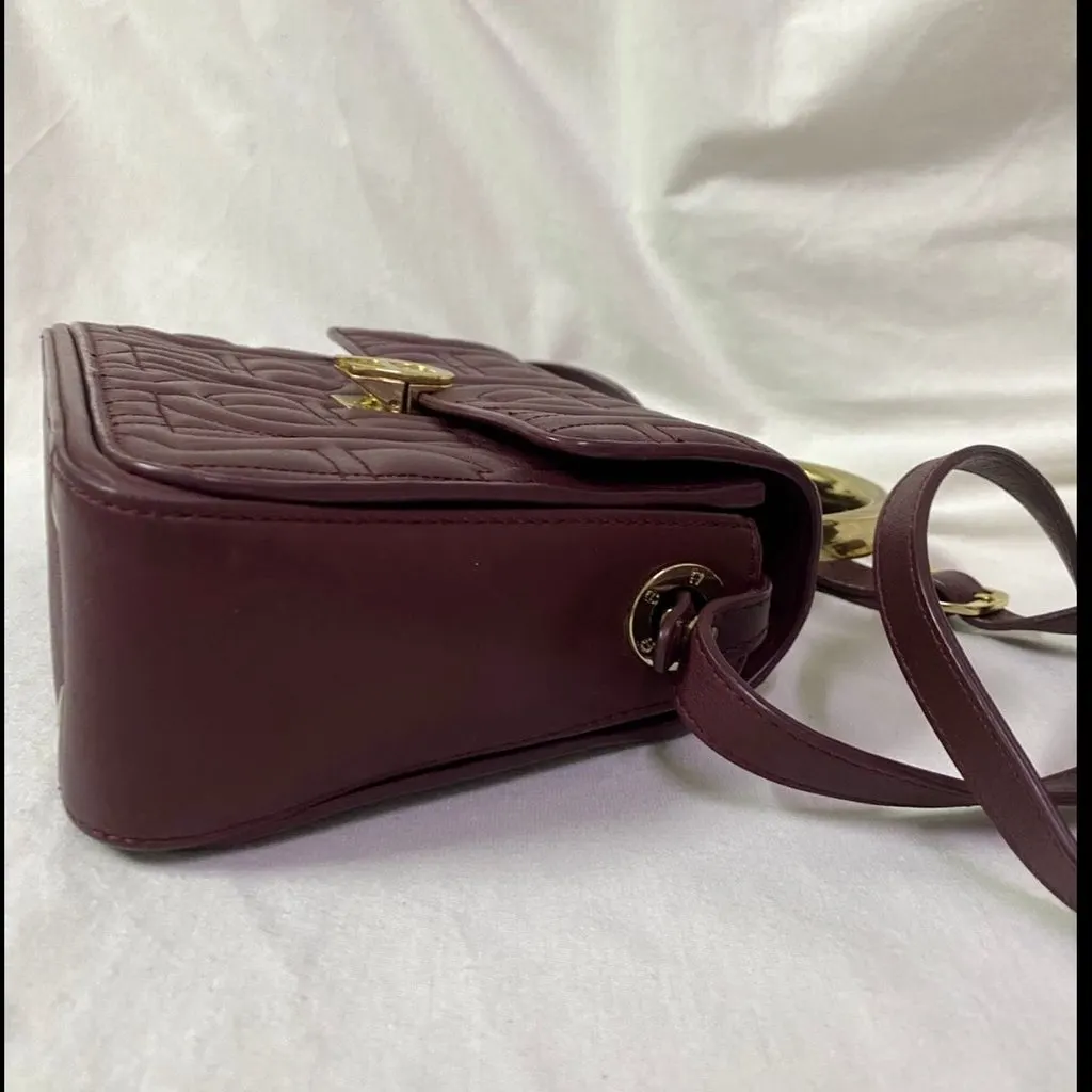 Aigner Aigner Genoveva Small  Logo Embossed Leather Top Handle Bag w/ Wallet Burgundy Very good - Inside View