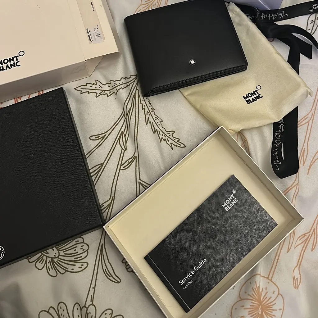 Montblanc 104820 wallets Black Leather Never worn, with tag - Back View