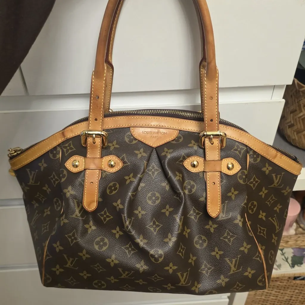 Louis Vuitton Tivoli GM Brown Canvas Good - Back View