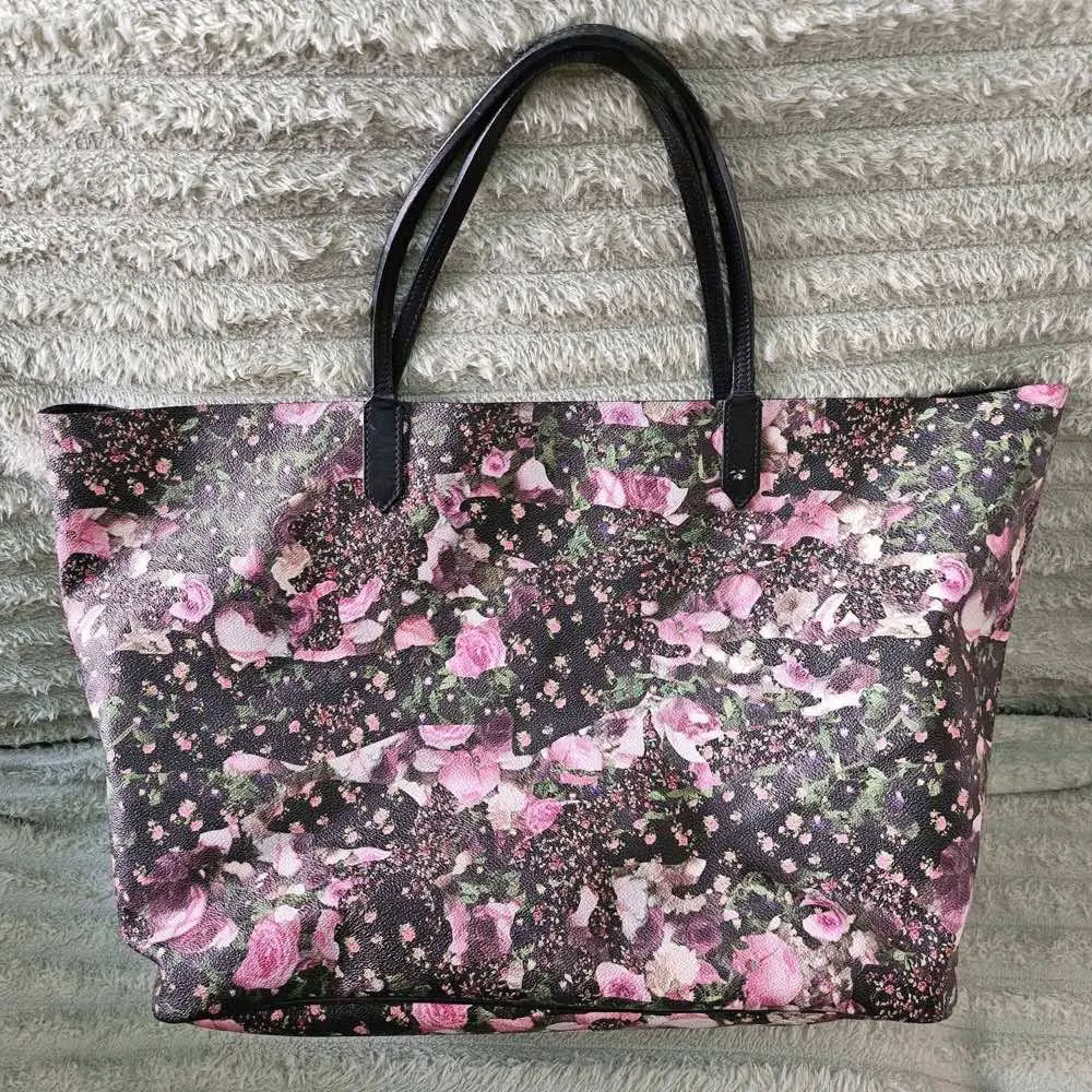 Givenchy Antigona Tote MultiColor Canvas Gold Good - Inside View
