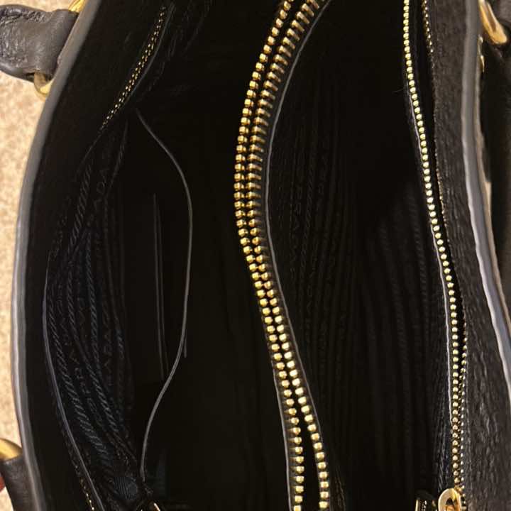 Prada Vitello Daino Tote - 3