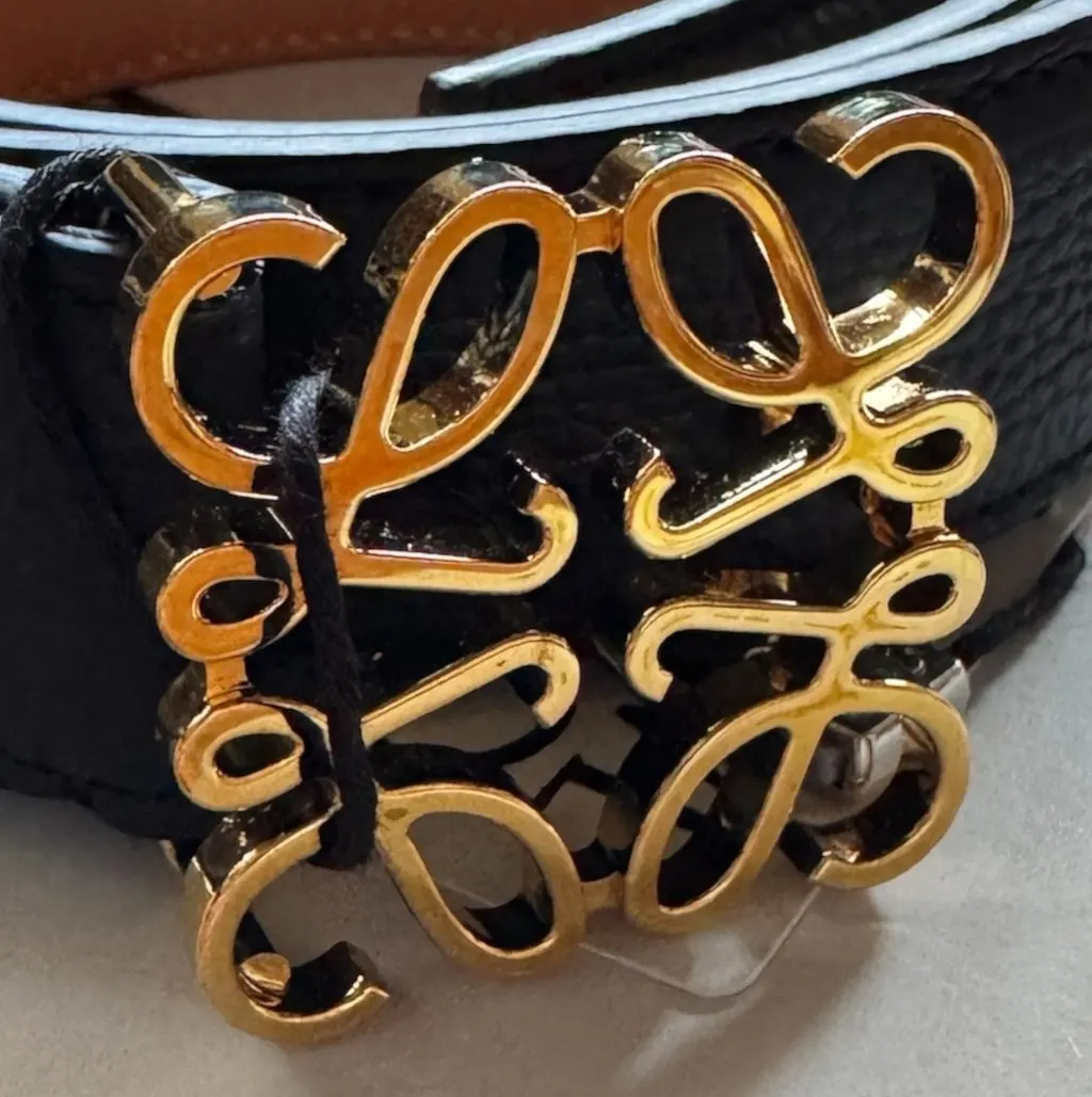 Loewe Loewe Belt Anagram Black Leather Never worn, with tag - Box View
