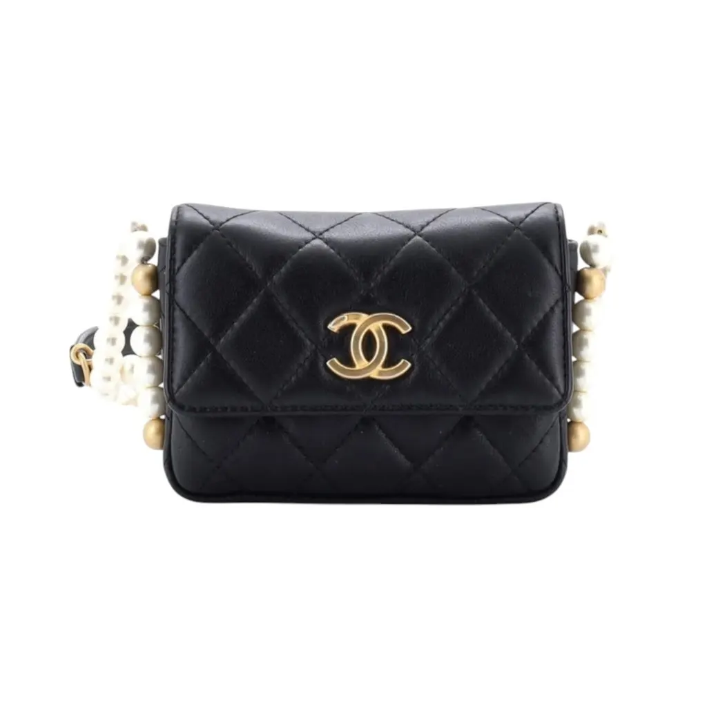 Chanel Pearls Flap Black Leather Very good - Front View