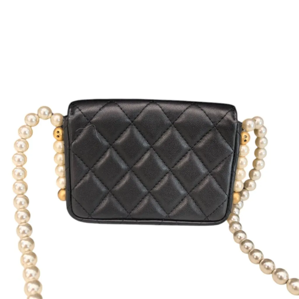 Chanel Pearls Flap Black Leather Very good - Box View