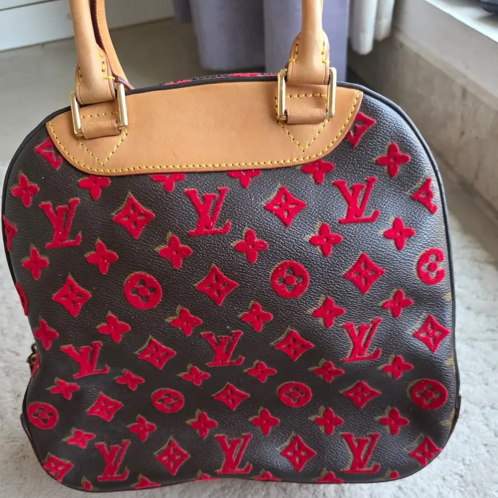 Louis Vuitton Deauville Cube Handbag Monogram Canvas Brown Red Used MultiColor Canvas Never worn - Back View