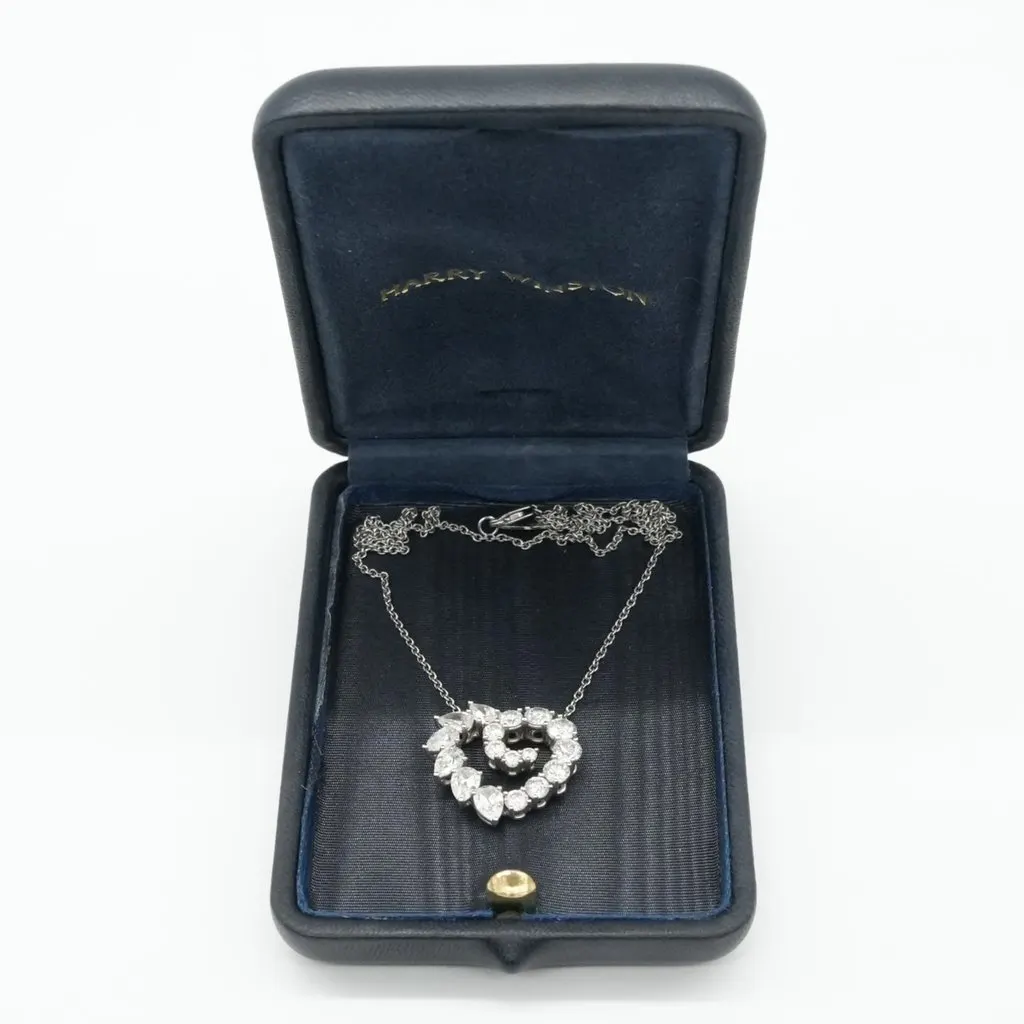Harry Winston Garland Large Heart Diamond Pendant, 18K White Gold, Diamonds 9.4g White White Gold Good - Box View