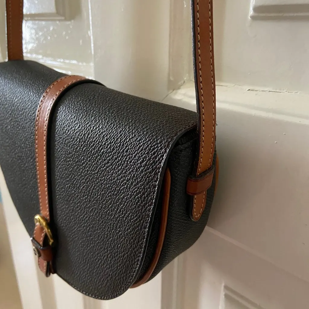Aigner Vintage Black Leather Good - Back View