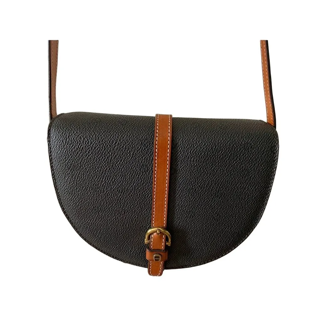 Aigner Vintage Black Leather Good - Front View