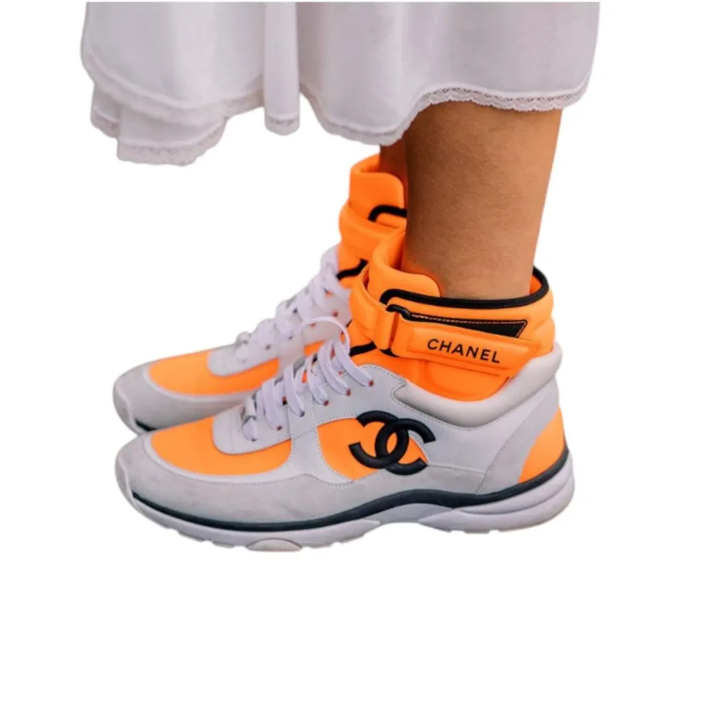Chanel CC High Top Orange Leather Good - Back View