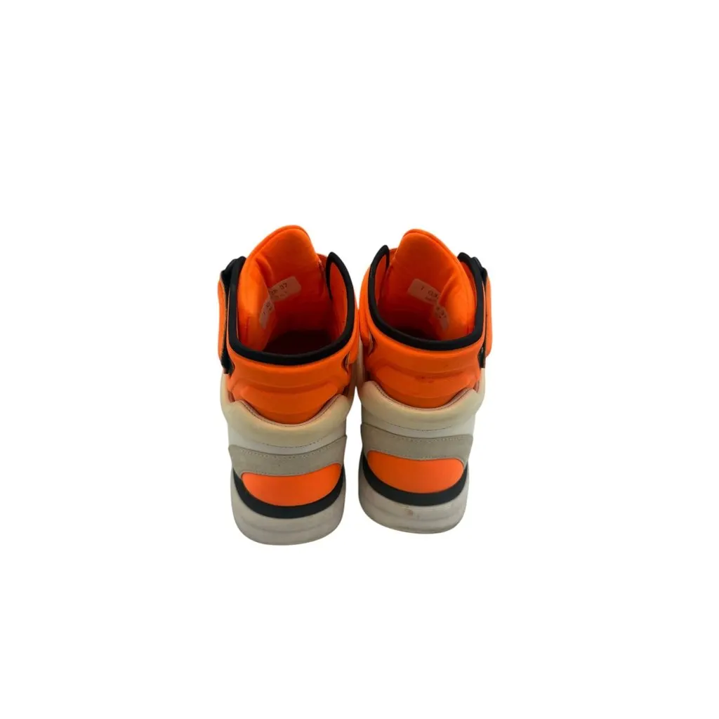 Chanel CC High Top Orange Leather Good - Model View