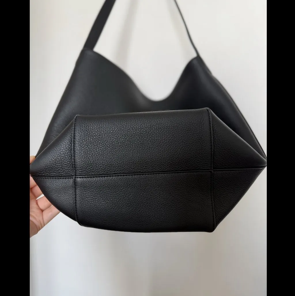 The Row Park Tote Medium Black Leather Very good - Back View