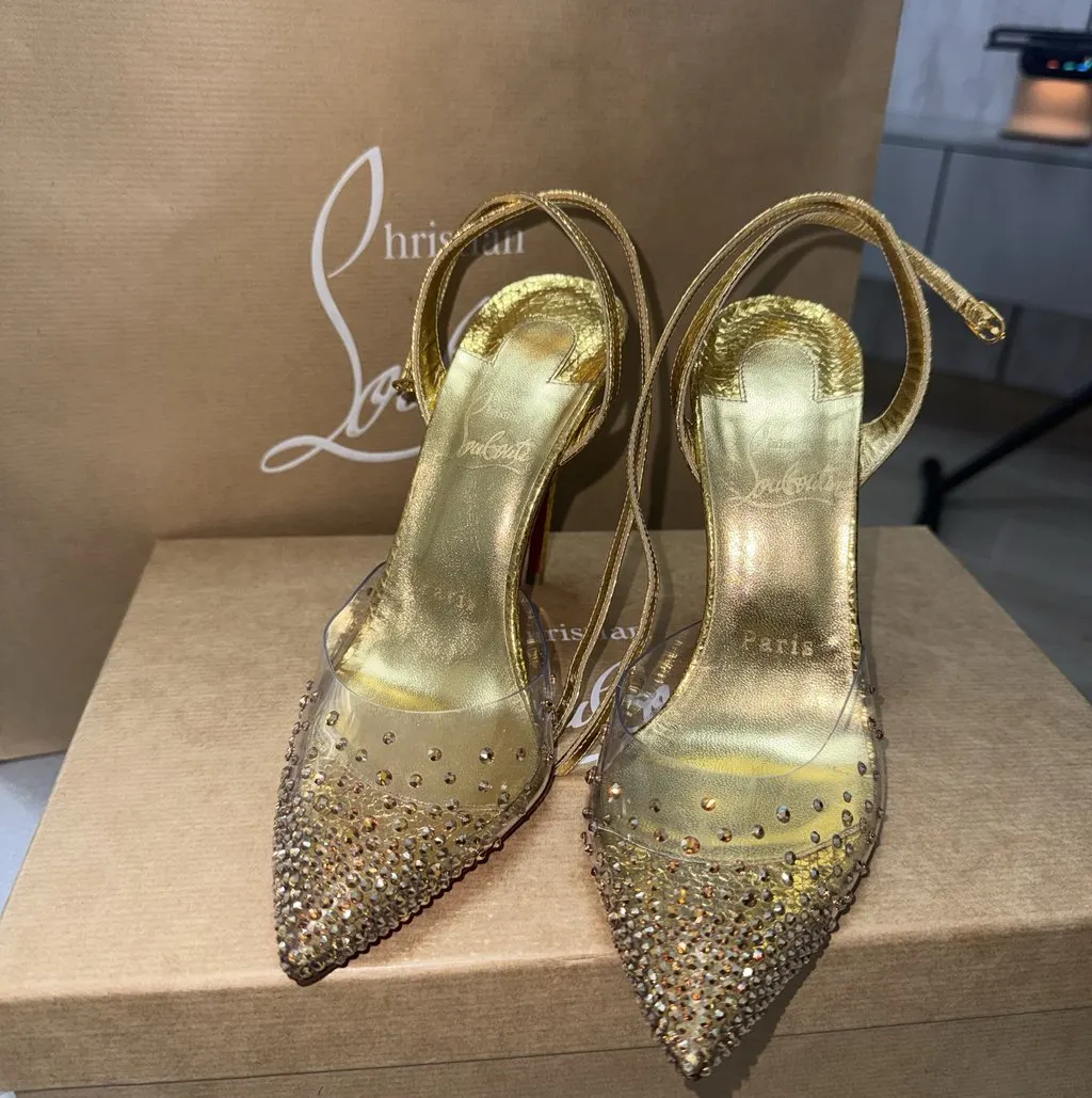 Christian Louboutin Christian Louboutin Spikaqueen 100 GoldCrystal Heels - Size 36 - Brand New Gold Leather Never worn - Model View