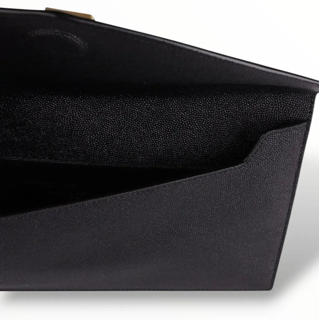 Saint Laurent Clutch Saint Laurent Uptown Black Black Leather Never worn - Model View