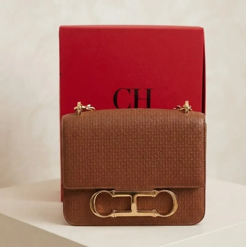 Carolina Herrera Wallet Brown Very good - Back View